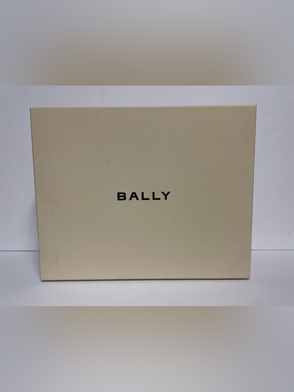 Bally empty shoe storage Box